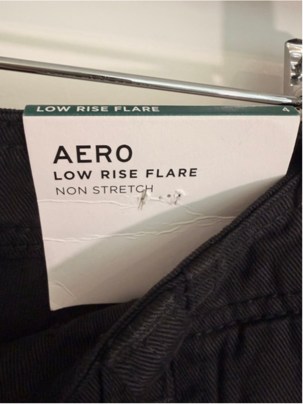 Aeropostale Low Rise Flare Jeans Size 4 Patch Pocket Y2K Vibe NWT - Picture 3 of 5
